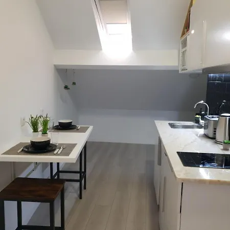 Quarto em Acomodações Particulares Henriqueta Maia Suits Ílhavo