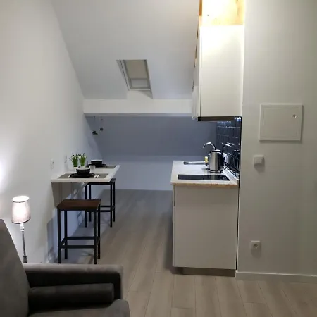 Quarto em Acomodações Particulares Henriqueta Maia Suits